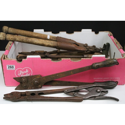 260 - A collection of World War One and World War Two military issued wire cutters to include British and ... 