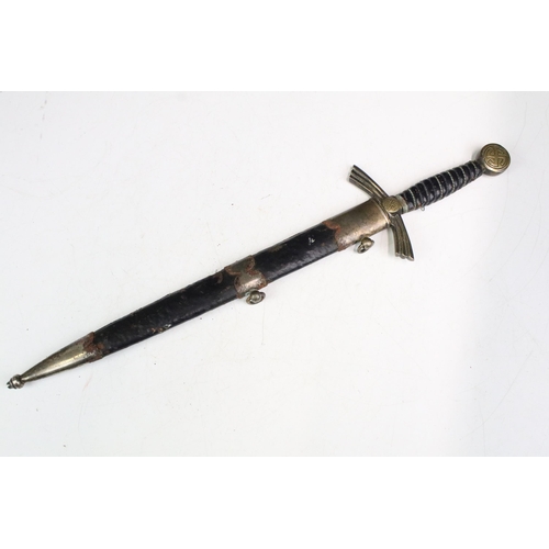 263 - A Pre World War Two German Alcoso Solingen Luftwaffe dress dagger, brass sunwheel pommel and hilt wi... 