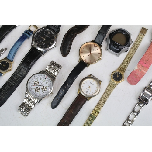 281 - A collection of mixed wristwatches to include digital and analogue examples