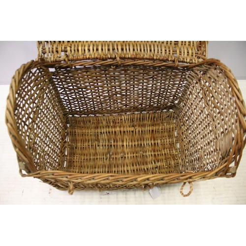 655 - Early 20th century wicker hamper animal carrier W 53cm x H40