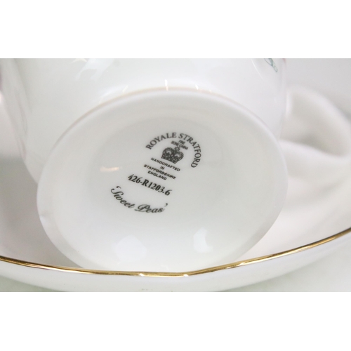 89 - Royal Stratford 'Tea with the Queen Mother' bone china tea cups, saucers and spoons, to include Eliz... 