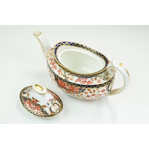 16 - Royal Crown Derby traditional Imari pattern tea set to include teapot, milk jug, lidded handled suga... 