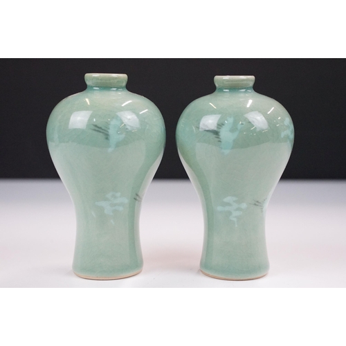 35 - Selection of seven oriental vases in varying shapes and sizes, Tallest H 25.5cm