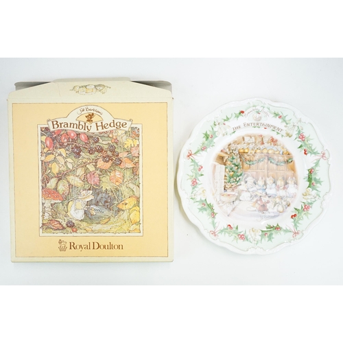 38 - Collection of eight Royal Doulton Brambly Hedge plates to include, 'The Entertainment', 'Winter Plat... 