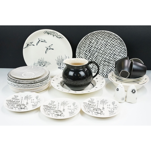 51 - Mixed selection of vintage black and white crockery, to include two bowls by Myott Ricardo, abstract... 