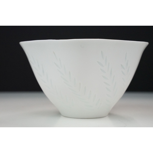 56 - Arabia Finland mid century white rice grain motif four sided porcelain bowl by Friedl Holzer Kjellbe... 