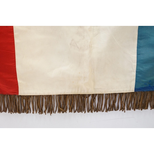 148 - Early 20th century French Union Nationale des Combattants flag, one side embroidered with 'Section d... 