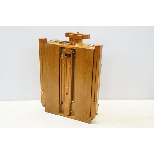 348 - Vintage folding Easel / artists box combination. Unmarked.