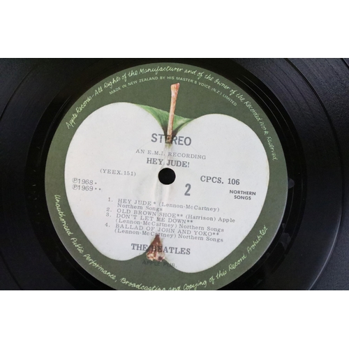 112 - Vinyl - The Beatles - Hey Jude - 3 different pressings to include: UK export copy CPCS 106, EX-, New... 