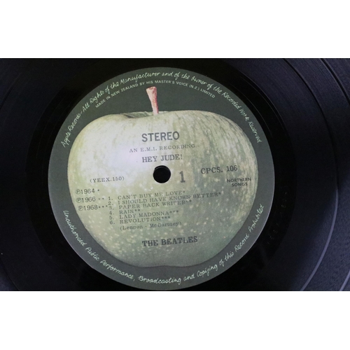 112 - Vinyl - The Beatles - Hey Jude - 3 different pressings to include: UK export copy CPCS 106, EX-, New... 