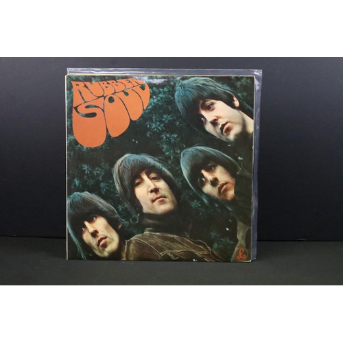 115 - Vinyl - 10 The Beatles albums on the yellow Parlophone labels to include: Rubber Soul x 2 (PMC 1267,... 