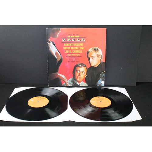 126 - Vinyl - 2 LPs to include Blow Up soundtrack signed by 4 members of The Yardbirds (including Jim McCa... 