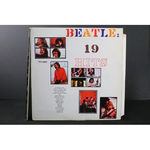 141 - Vinyl - 3 The Beatles foreign pressing albums to include: 19 Hits (YCY Record – YCY-2005, Malaysian)... 