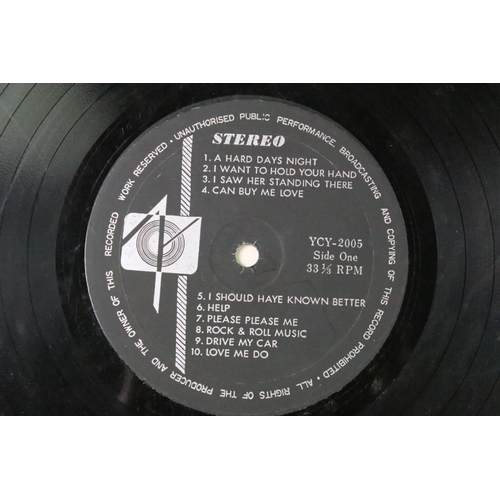 141 - Vinyl - 3 The Beatles foreign pressing albums to include: 19 Hits (YCY Record – YCY-2005, Malaysian)... 