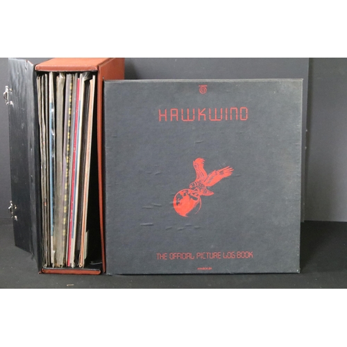 270 - Vinyl & Autographs - 16 Hawkwind LPs and 1 box set spanning their career including foreign pressings... 