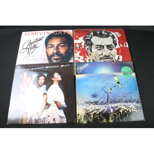 271 - Vinyl - 32 Soul LPs to include Marvin Gaye, Otis Redding, Gladys Knight & The Pips, Stevie Wonder, S... 