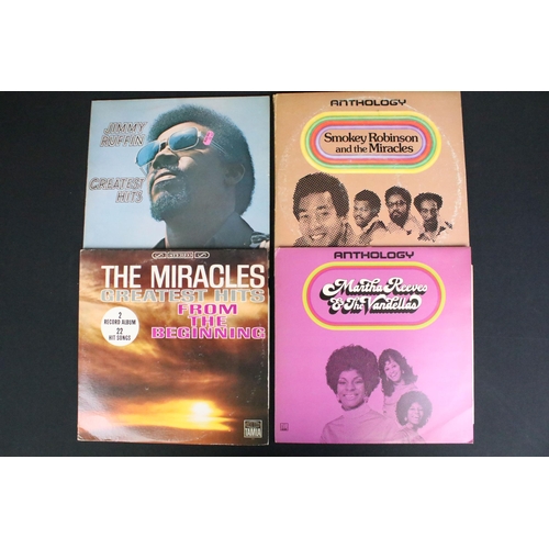 364 - Vinyl - 35 Motown LPs to include Edwin Starr, Martha Reeves & The Vandellas, Jimmy Ruffin, Smokey Ro... 