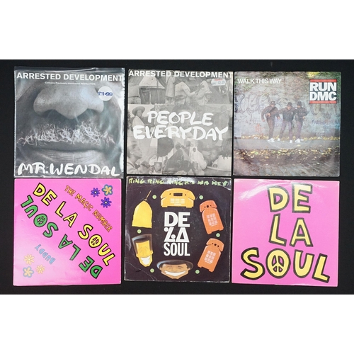 345 - Vinyl - 30 Hip Hop / Rap UK pressing 7” singles to include: Run DMC, Arrested Development x 2, De La... 