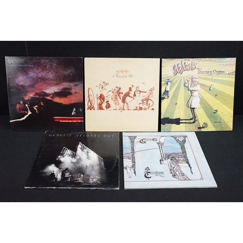 385 - Vinyl - 45 Rock & Pop LPs and 2 box sets to include Pink Floyd x 2, The Doors x 2, The Beatles, Came... 