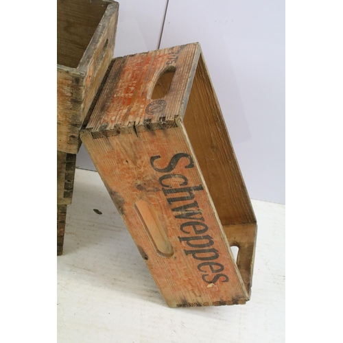 567A - Four early 20th century Schweppes crates, each approx 17.5cm high x 47cm wide x 22cm deep