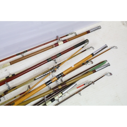 426 - Vintage selection of fishing rods to include, Canadian Major Rod 502, Elastiglas Marco, The Dover Se... 