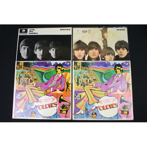 116 - Vinyl - 11 The Beatles albums mainly on the 2 box EMI labels to include: White Album (UK side openin... 