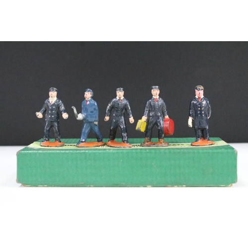 188 - Five boxed O gauge trackside accessories and sets to include Dinky No 1 Station Staff and 4 x Hornby... 