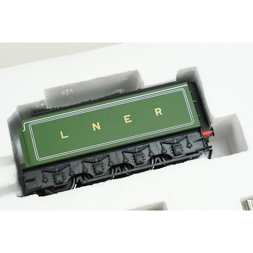 51 - Boxed Hornby OO gauge R1167 The Flying Scotsman train set, complete, sticker removal to box