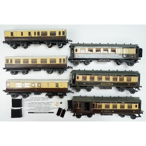 189 - Six Hornby O gauge coaches to include 3 x GWR Coaches featuring 2 x No. 4073 All 3rd Brake End Coach... 