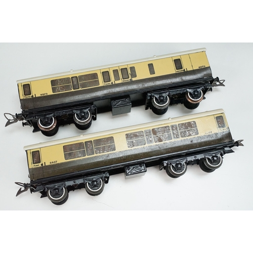 189 - Six Hornby O gauge coaches to include 3 x GWR Coaches featuring 2 x No. 4073 All 3rd Brake End Coach... 