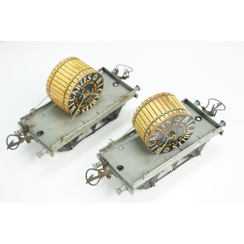 196 - 15 Hornby O gauge items of rolling stock to include Colmans Mustard Van, Palethorpes van, Royal Dayl... 