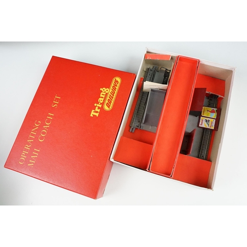 212 - Collection of boxed Triang OO gauge model railway to include R1X Electric Passenger Train set, R119 ... 
