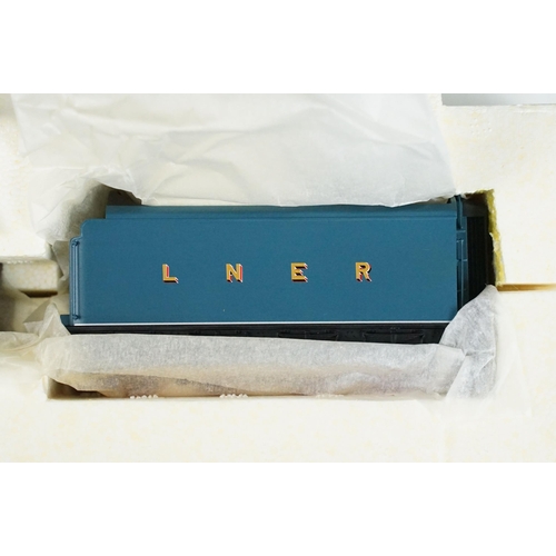 220 - Boxed ltd edn Hornby OO gauge R2688 70 Years of Hornby LNER 4-6-2 Class A4 Sir Nigel Gresley locomot... 