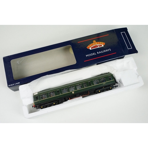 221 - Two boxed Bachmann OO gauge 3 Car DMU sets to include 32-911 Class 108 3 Car DMU BR green with yello... 