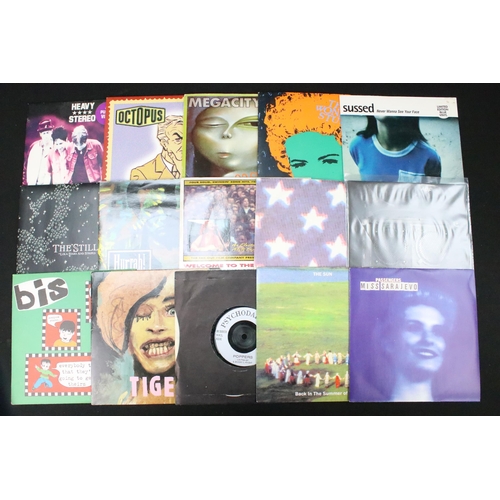 322 - Vinyl - Over 75 Indie / Alternative UK pressing 7” singles including limited editions and coloured v... 