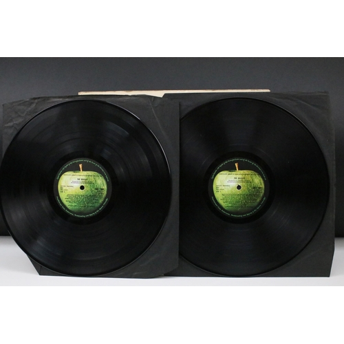 21 - Vinyl - The Beatles White Album No. 0299282.  Mono top loader with black inners, no inserts. Vg over... 