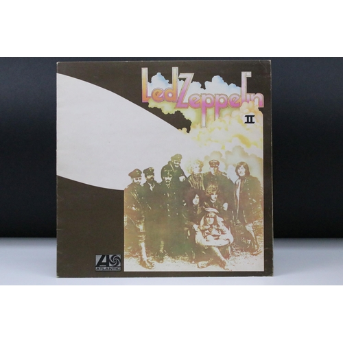 3 - Vinyl - Led Zeppelin II LP on Atlantic Records 588198. Plum labels, copyright control credit. Vg