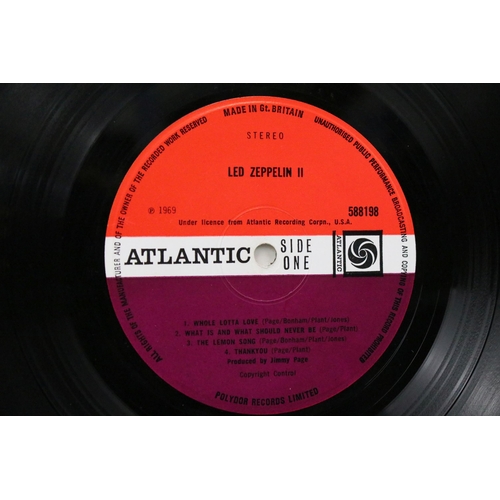 3 - Vinyl - Led Zeppelin II LP on Atlantic Records 588198. Plum labels, copyright control credit. Vg