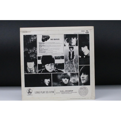 5 - Vinyl - The Beatles Rubber Soul LP on Parlophone records PMC 1267. Original UK 1st pressing 1 / 1 ma... 