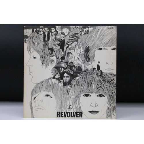 6 - Vinyl - The Beatles Revolver LP on Parlophone Records PMC 7009. Original UK 605-2 / 606-1 matrices, ... 