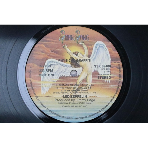 476 - Vinyl - 2 original UK 1st pressing albums by Led Zeppelin to include: III (Atlantic – 2401-002, plum... 