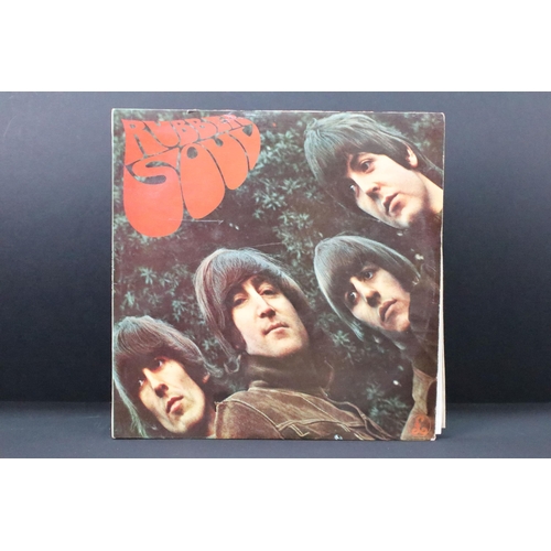 521 - Vinyl - 10 The Beatles LPs to include Please Please Me (yellow Parlophone), Sgt Pepper (red flame in... 