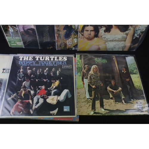 424 - Vinyl - 9 mainly UK pressing albums by US bands to include: The Mothers Of Invention – We're Only In... 