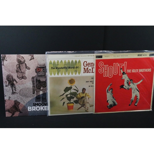 428 - Vinyl - 11 Soul  / Funk albums including original pressings and limited editions to include: Doris T... 