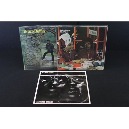 430 - Vinyl - 3 Reggae albums to include: Bob & Marcia – Pied Piper (Trojan Records – TRLS 26) EX+, Bruce ... 