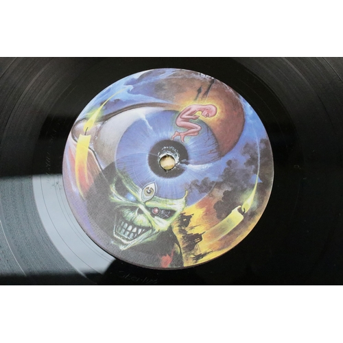 467 - Vinyl - 3 albums and 3 x 7” singles by Iron Maiden to include: Somewhere In Time (EMC 3512, UK 1986,... 