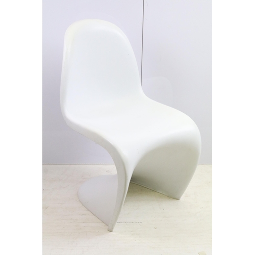 635 - Pair of Vitra Verner style white canteen chairs, H 86cm