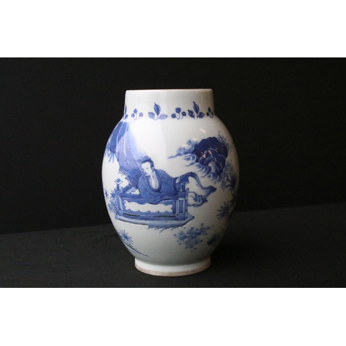 10A - Chinese late Ming dynasty blue and white vase having hand painted blue underglaze detailing featurin... 