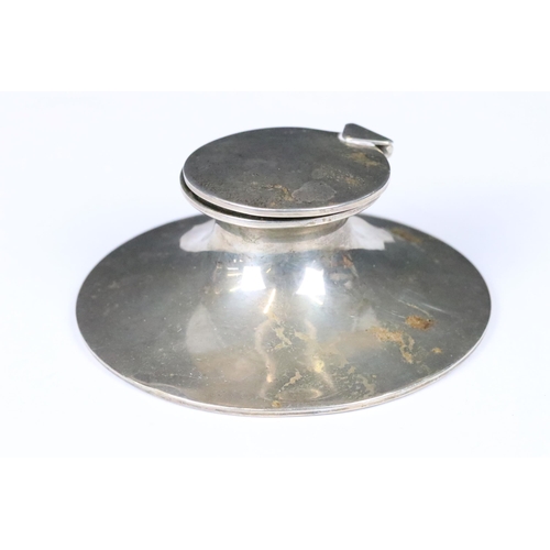 196 - A group of three fully hallmarked sterling silver collectables to include a Hip Flask, capstan ink w... 