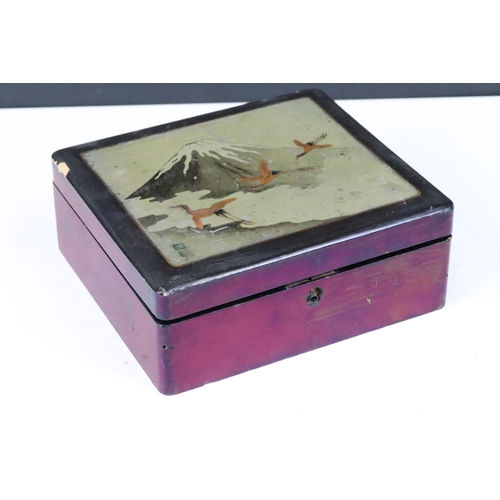 210 - A group of three oriental lacquer ware boxes to include contents of vintage buttons and costume jewe... 